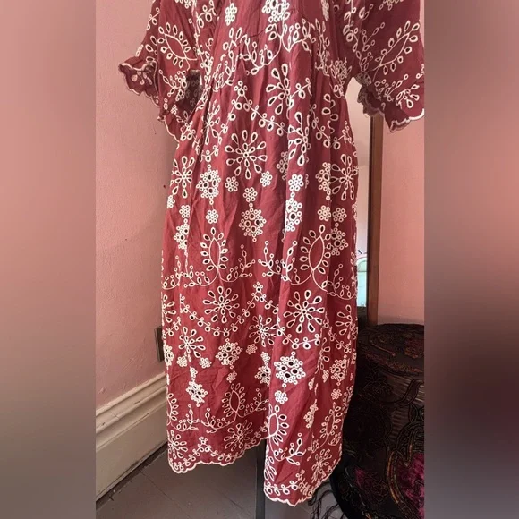 Floral Red Dress - Picture 3 of 7